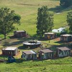 Hotel simula favela para clientes de luxo experimentarem a pobreza