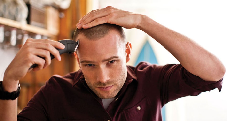 Cortes de cabelo para fazer em casa: 3 Tipos e dicas para não errar