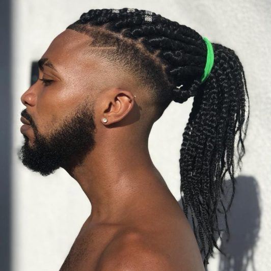 65 Tranças Masculinas + Passo a passo FÁCIL e Cuidados!  Mens braids  hairstyles, Braided mohawk hairstyles, Hair styles